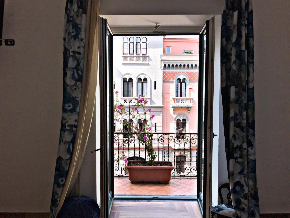 Salerno B&B In Centro Kültér fotó